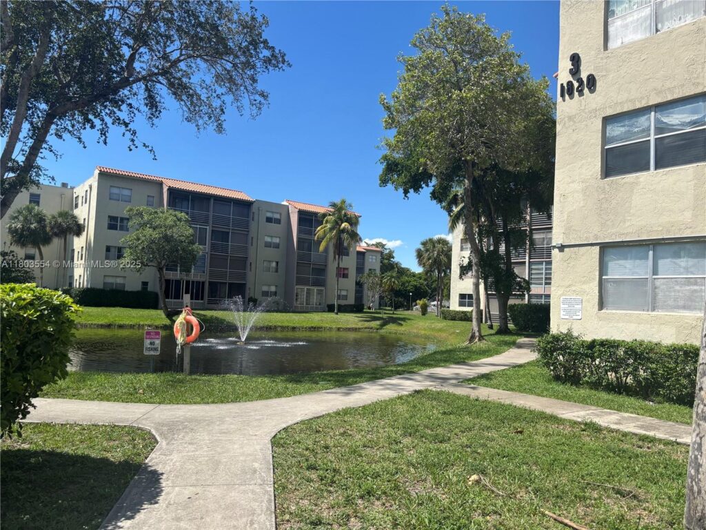 1820 N 81st Ave # 3310, North Lauderdale FL 33068