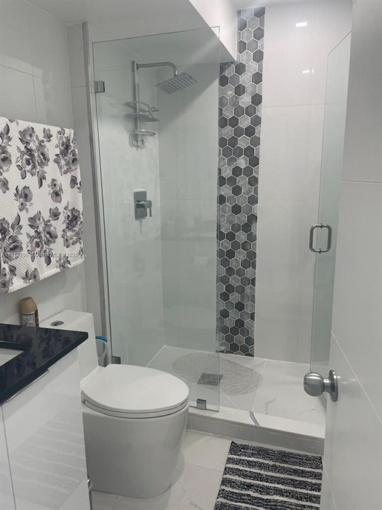 20400 W Country Club Dr # 615, Aventura FL 33180