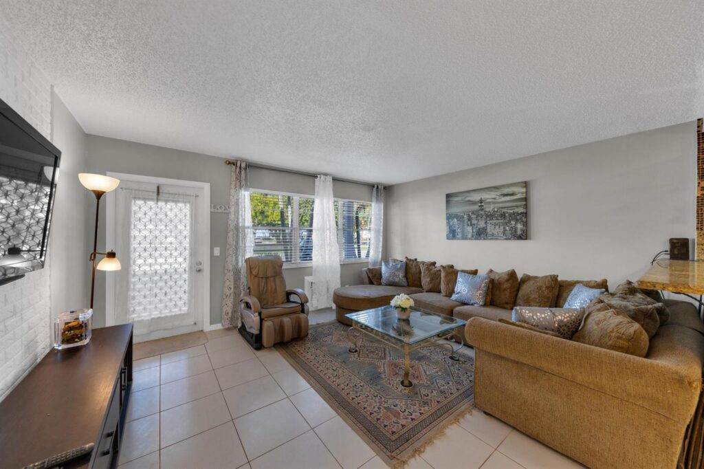 5 Newport A, Deerfield Beach FL 33442