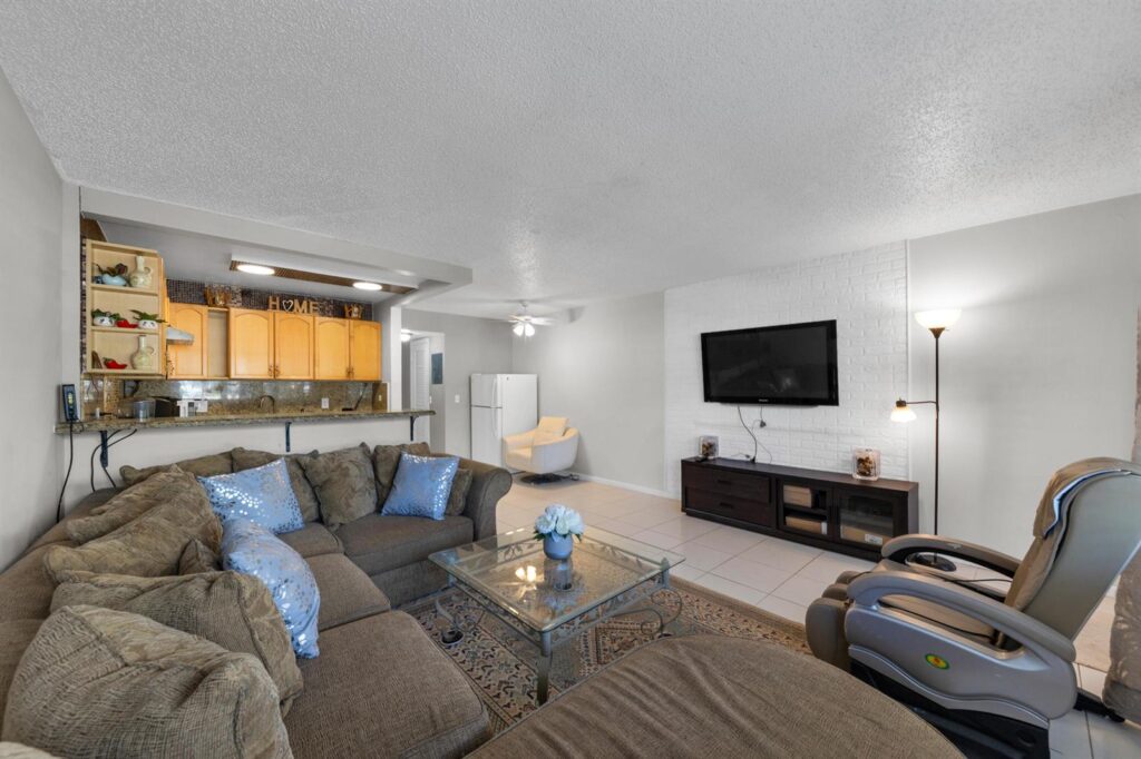 5 Newport A, Deerfield Beach FL 33442
