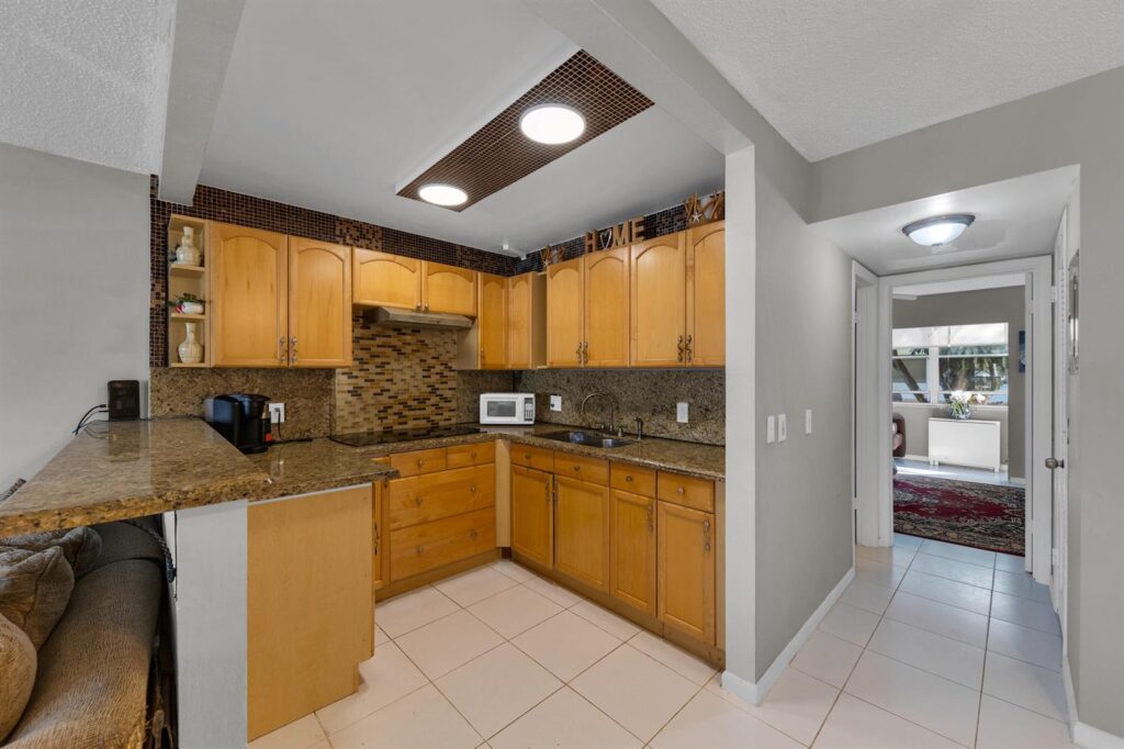 5 Newport A, Deerfield Beach FL 33442