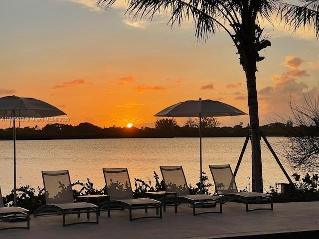 2560 S Ocean Blvd # 312, Palm Beach FL 33480
