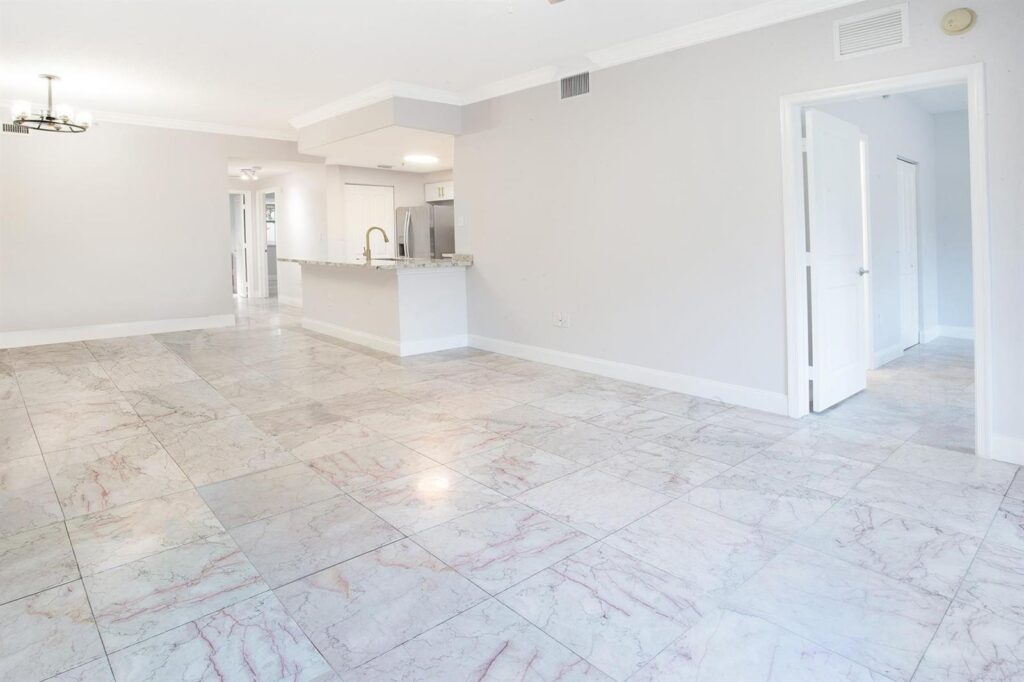 5860 W Sample Road # 204, Coral Springs FL 33067