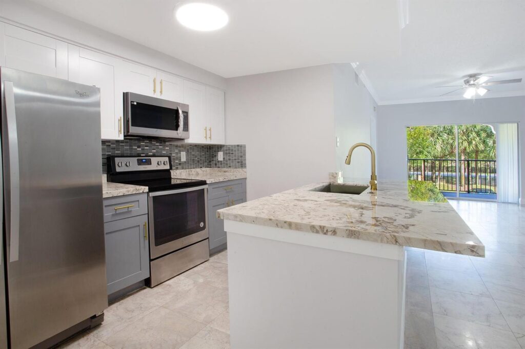 5860 W Sample Road # 204, Coral Springs FL 33067