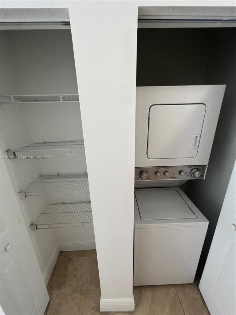 211 W 79th Pl # 302, Hialeah FL 33014
