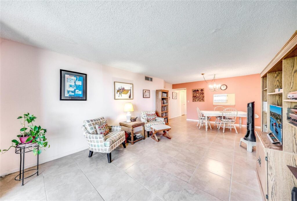 2860 Somerset Drive # 404K, Lauderdale Lakes FL 33311