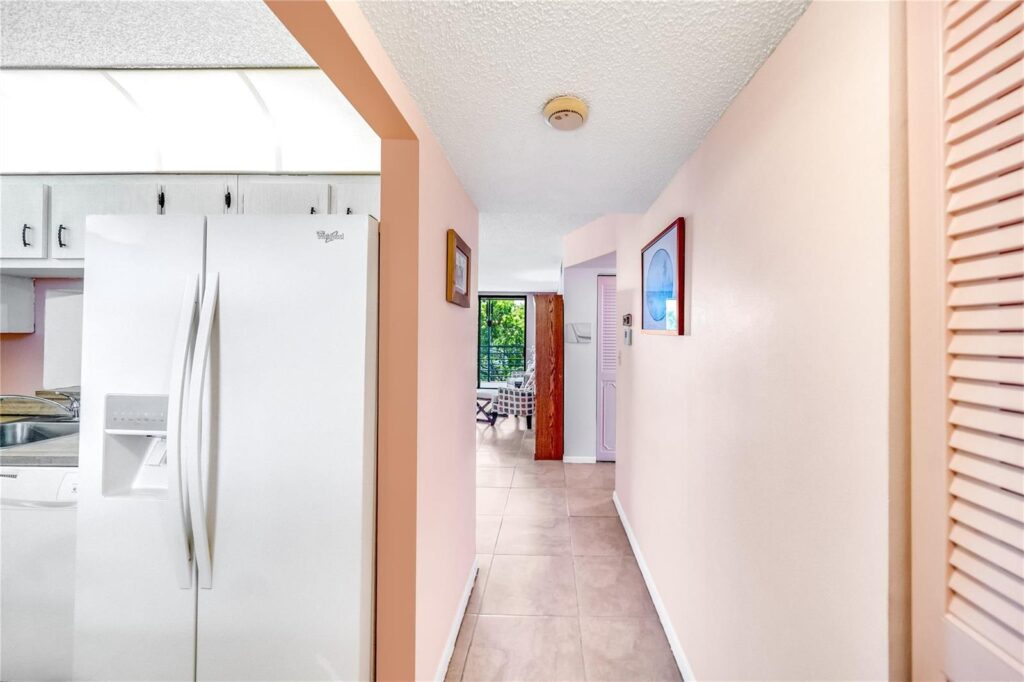 2860 Somerset Drive # 404K, Lauderdale Lakes FL 33311