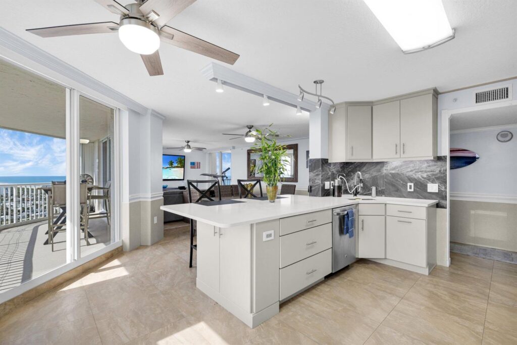 5049 N Highway A1a # 1905, Hutchinson Island FL 34949