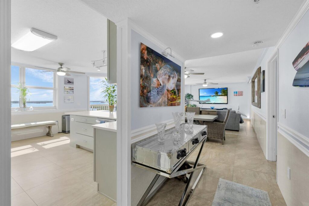 5049 N Highway A1a # 1905, Hutchinson Island FL 34949
