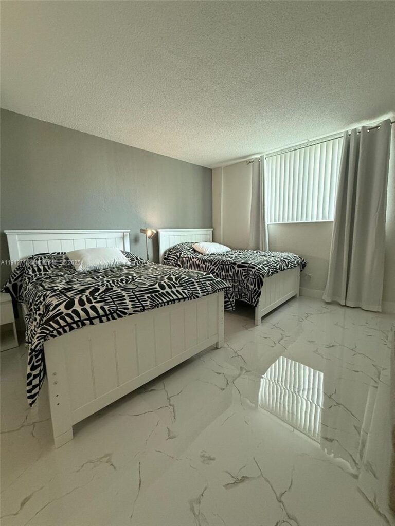 19380 Collins Ave # 1209, Sunny Isles Beach FL 33160