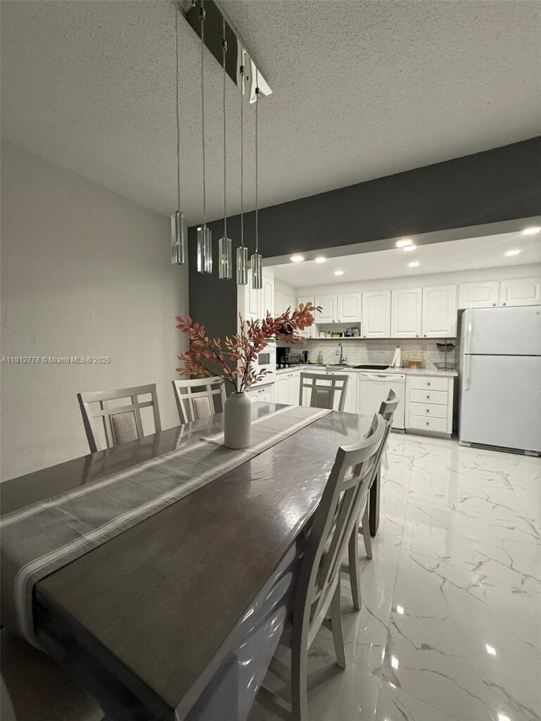 19380 Collins Ave # 1209, Sunny Isles Beach FL 33160