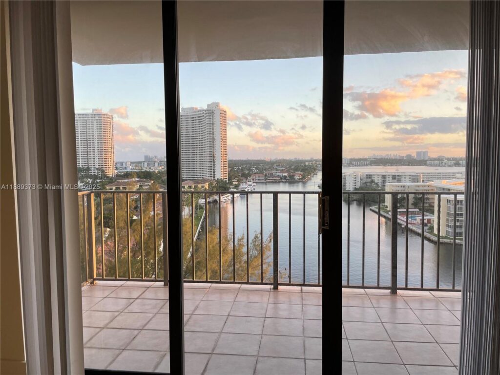 18151 NE 31st Ct # 1411, Aventura FL 33160