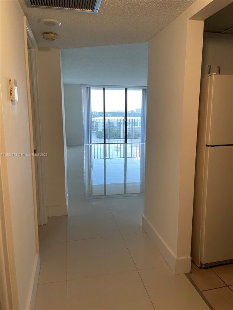 18151 NE 31st Ct # 1411, Aventura FL 33160