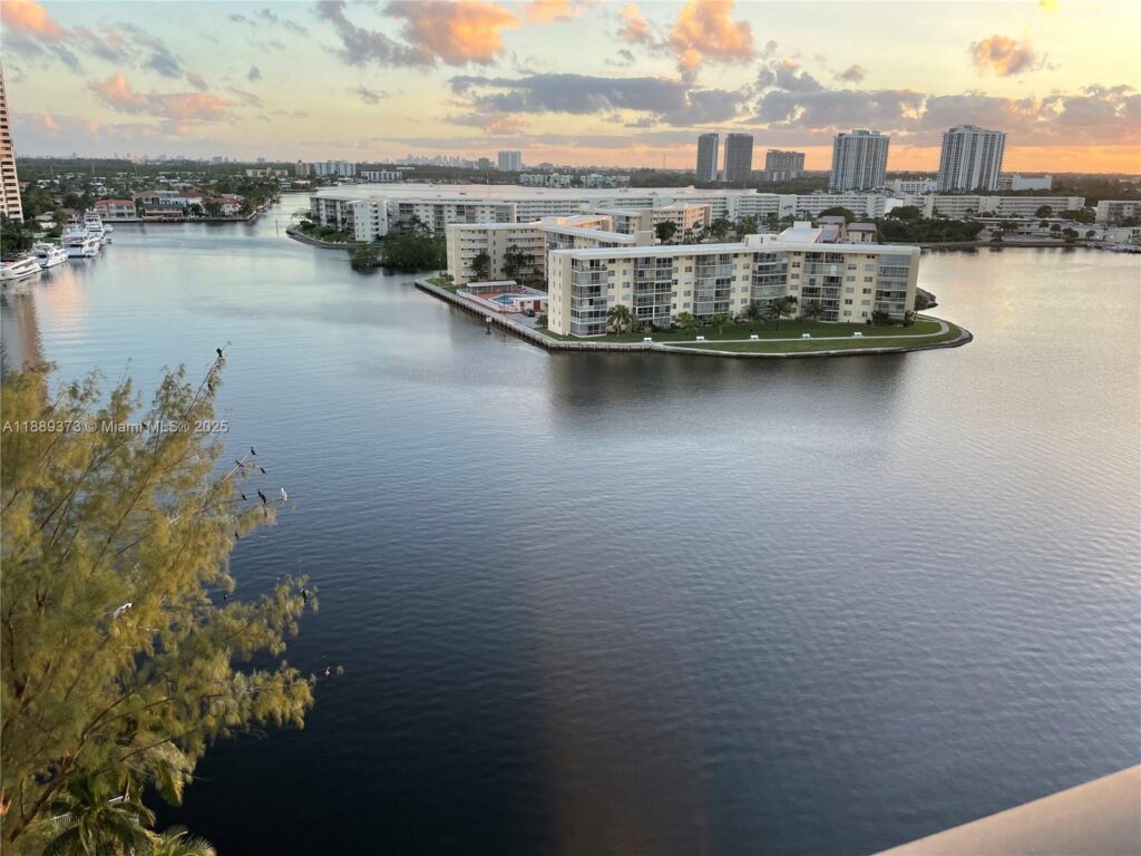 18151 NE 31st Ct # 1411, Aventura FL 33160