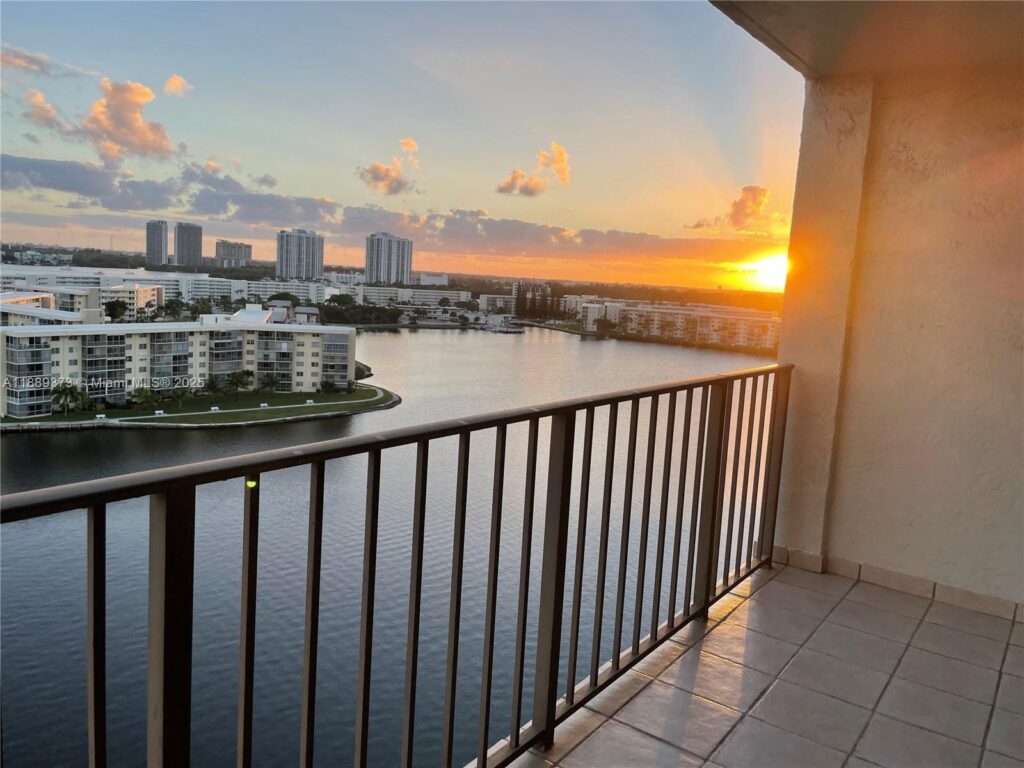 18151 NE 31st Ct # 1411, Aventura FL 33160