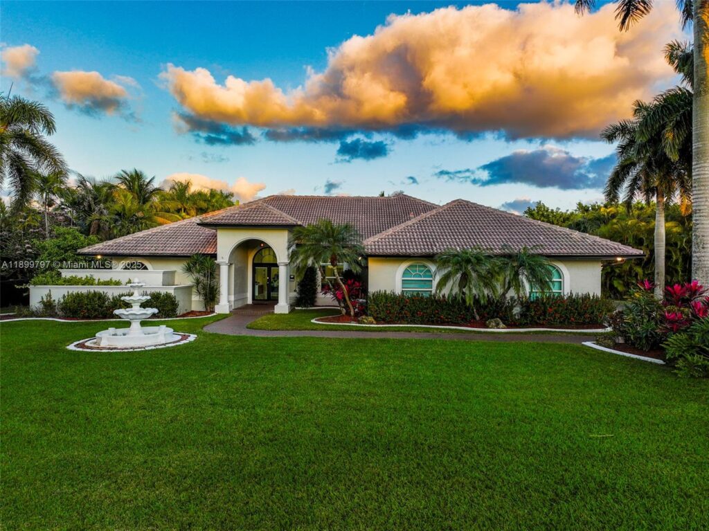 3152 SW 147th Ave, Davie FL 33330