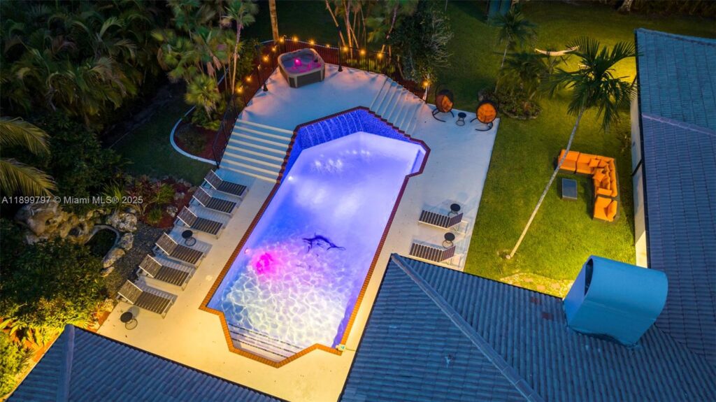 3152 SW 147th Ave, Davie FL 33330