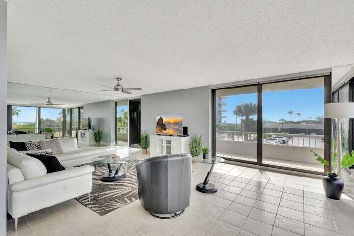 5550 N Ocean Drive # 2b, Singer Island FL 33404