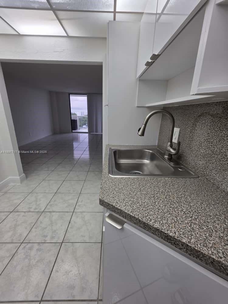 13499 Biscayne Blvd # 811, North Miami FL 33181