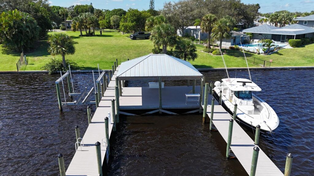4345 SE Mulford Lane, Stuart FL 34997