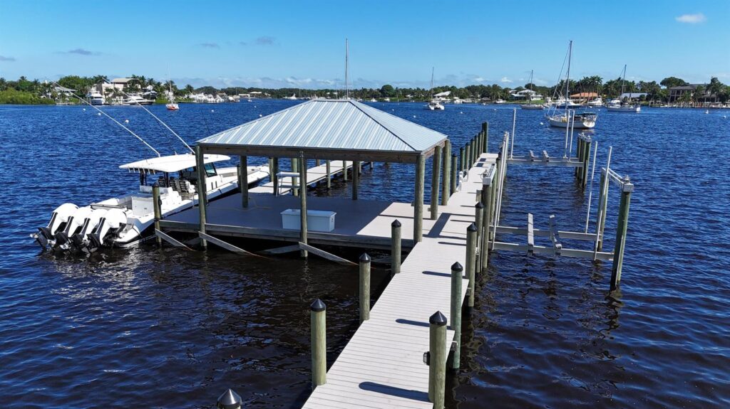 4345 SE Mulford Lane, Stuart FL 34997