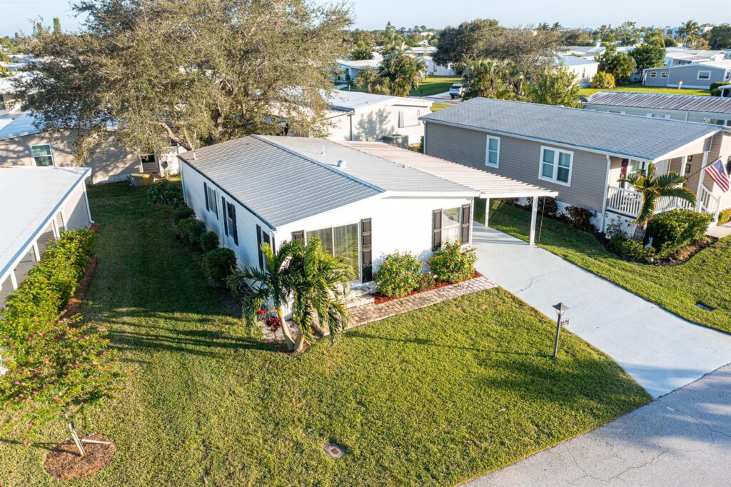 95 N North Warner Drive, Jensen Beach FL 34957