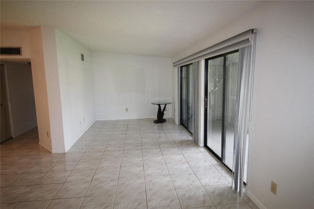 9728 S Belfort Circle # 206, Tamarac FL 33321