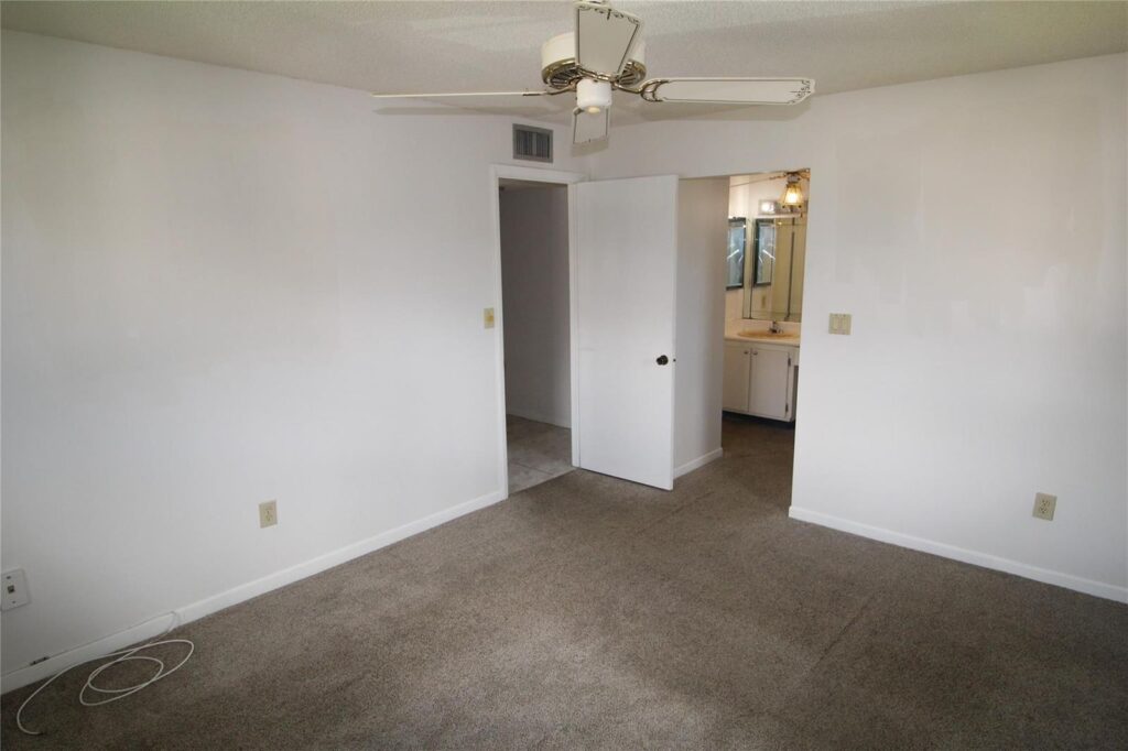 9728 S Belfort Circle # 206, Tamarac FL 33321