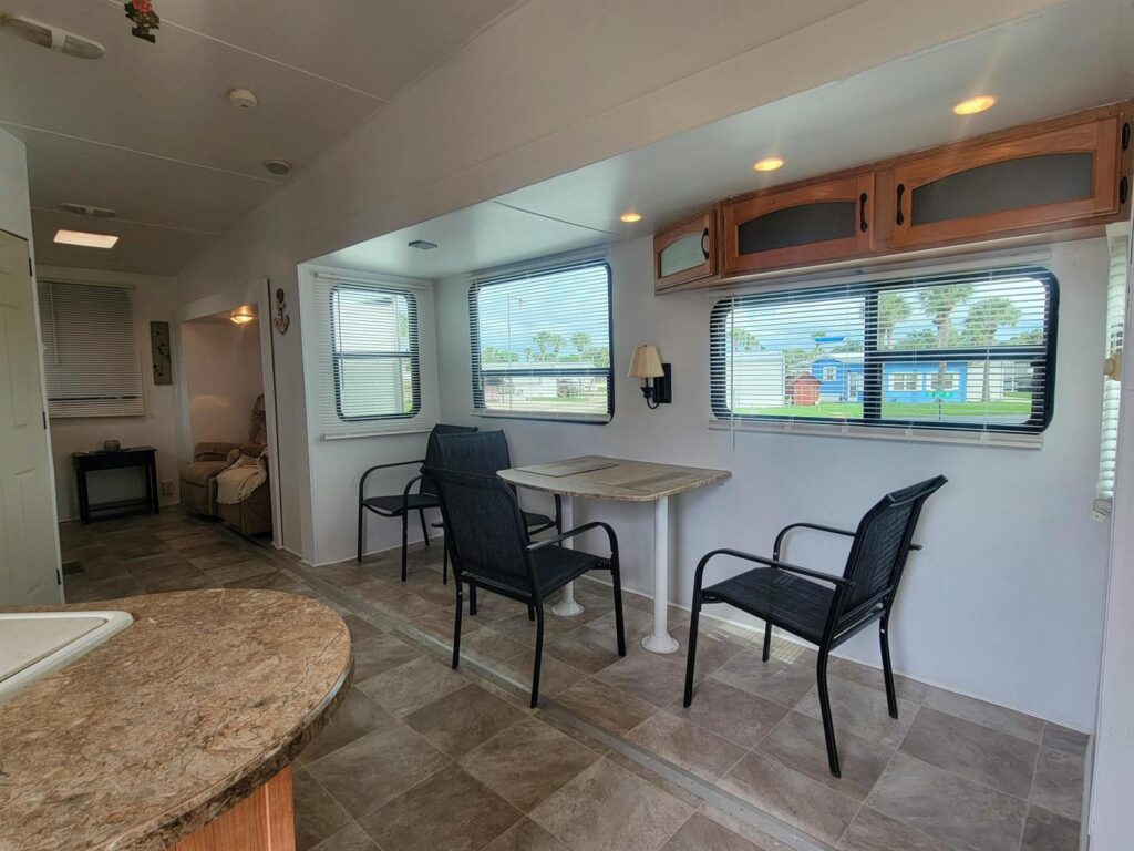 6571 SE 55th Lane, Okeechobee FL 34974