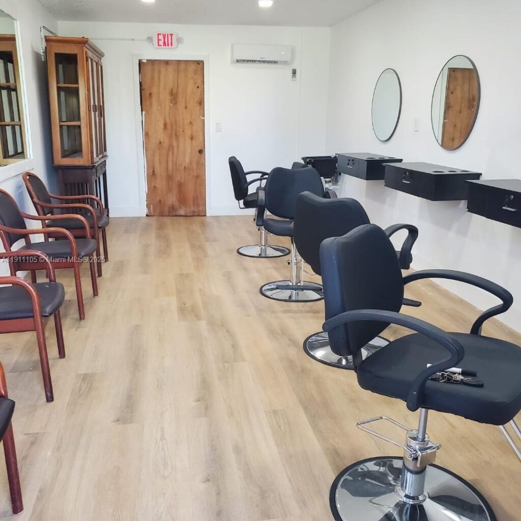 512 SW 6th Ave, Homestead FL 33030