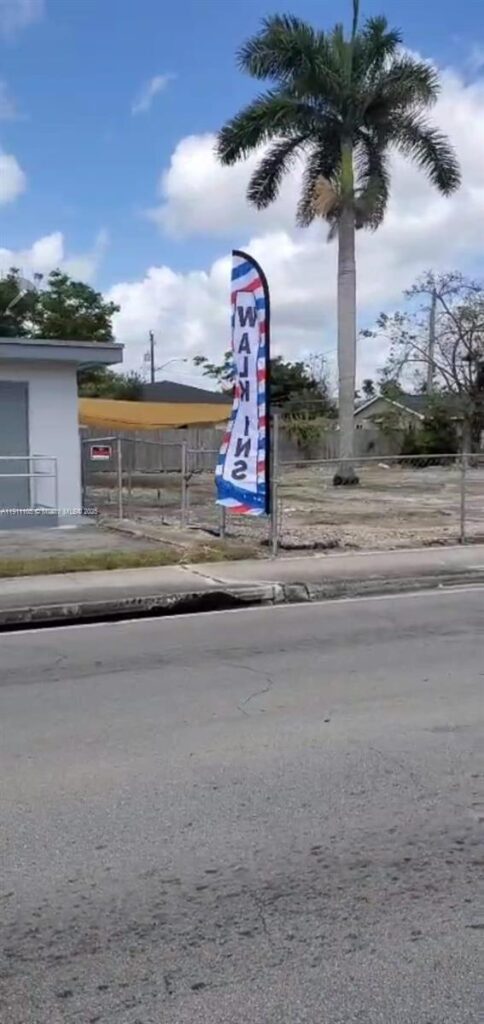 512 SW 6th Ave, Homestead FL 33030