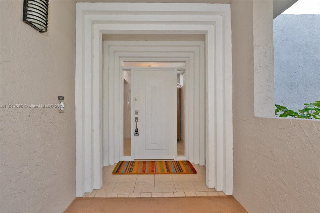 101 Crandon Blvd # 480, Key Biscayne FL 33149