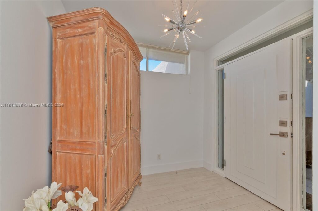 101 Crandon Blvd # 480, Key Biscayne FL 33149