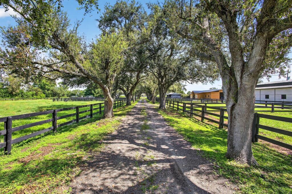 16229 Rustic Rd Road, Wellington FL 33470