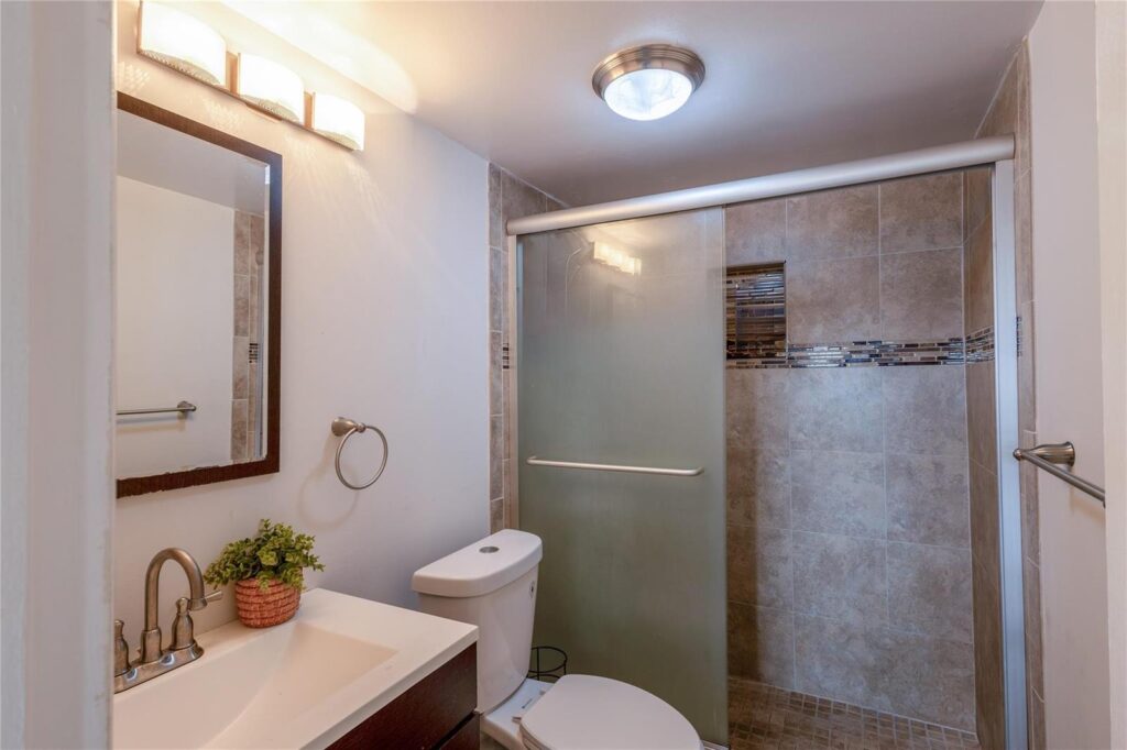 8725 Shadow Wood Boulevard # 312, Coral Springs FL 33071