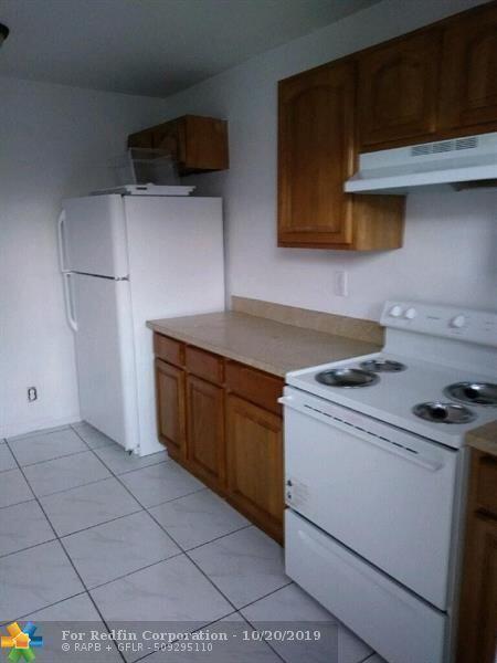 2721 Avenue Avenue S # A1, Riviera Beach FL 33404