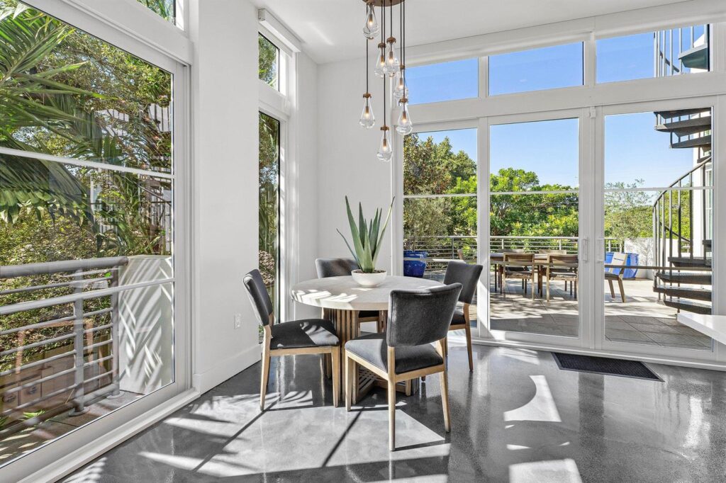 226 Palm Court, Delray Beach FL 33444