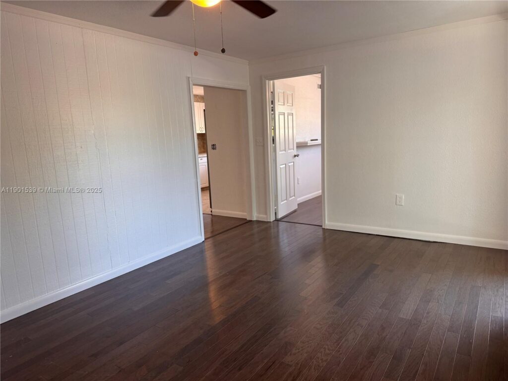 969 Plantation Rd, Key Largo FL 33037