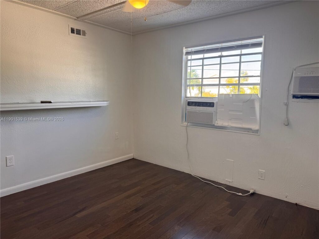 969 Plantation Rd, Key Largo FL 33037