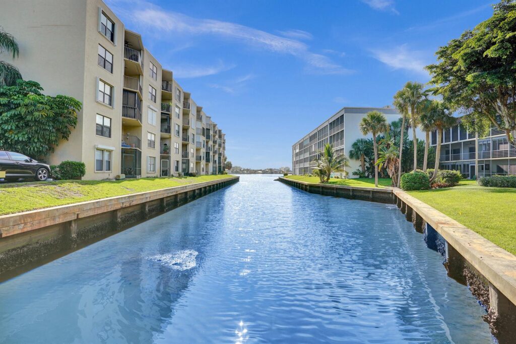 890 N Federal Highway # 410, Lantana FL 33462