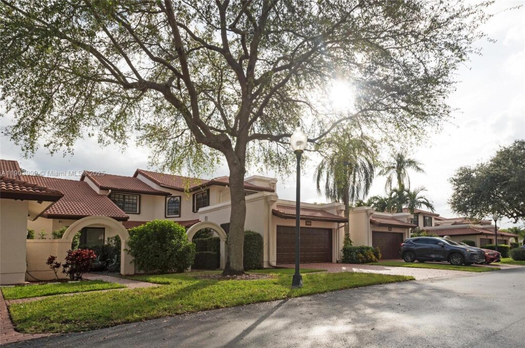 9318 NW 50th Doral Cir # 00, Doral FL 33178