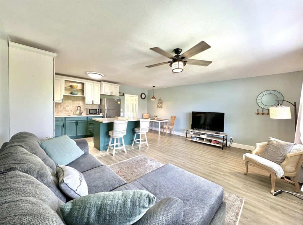 359 Norwich O, West Palm Beach FL 33417