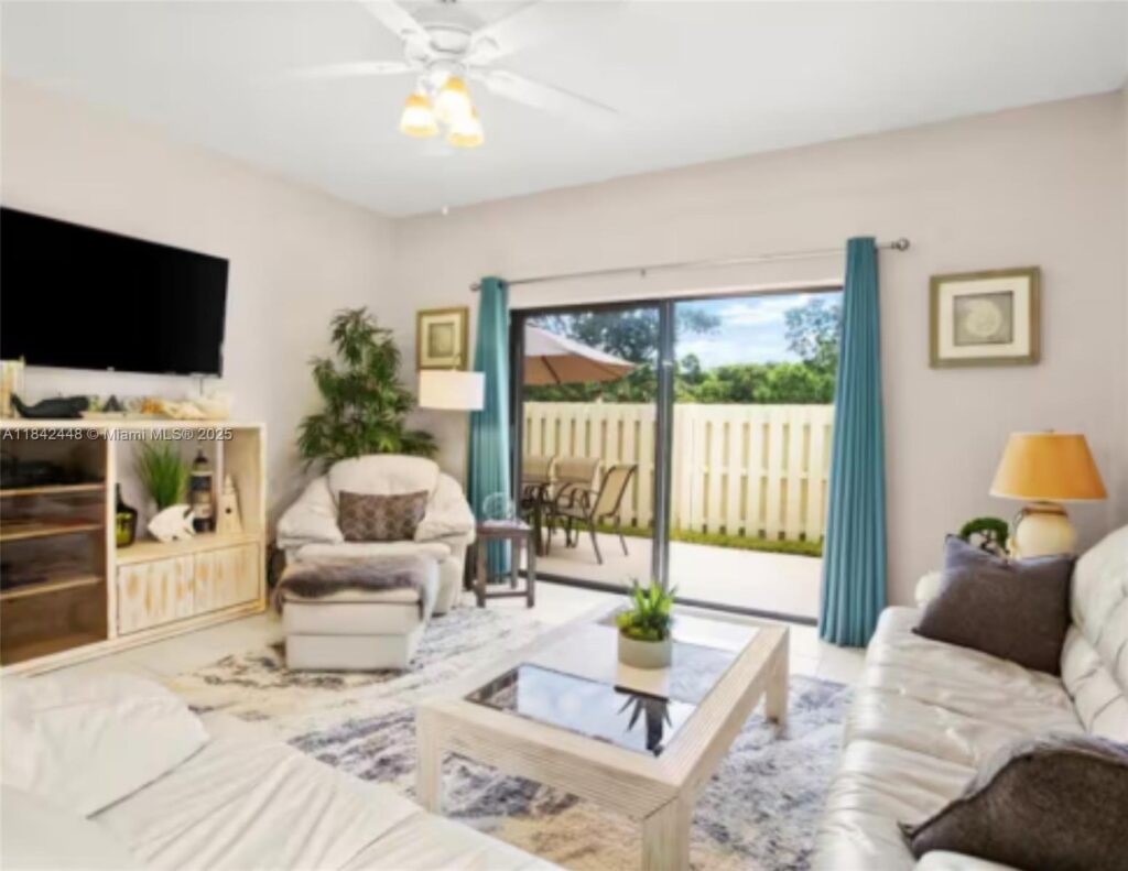 720 S Bella Vista Ct S # 20, Jupiter FL 33477