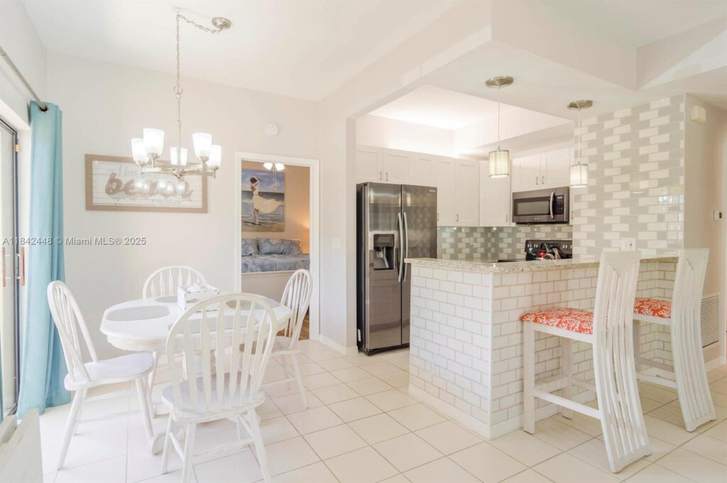 720 S Bella Vista Ct S # 20, Jupiter FL 33477