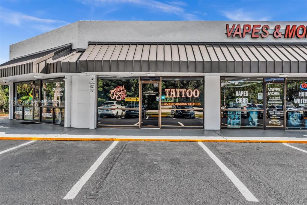 10114 S Military Trl, Boynton Beach FL 33436