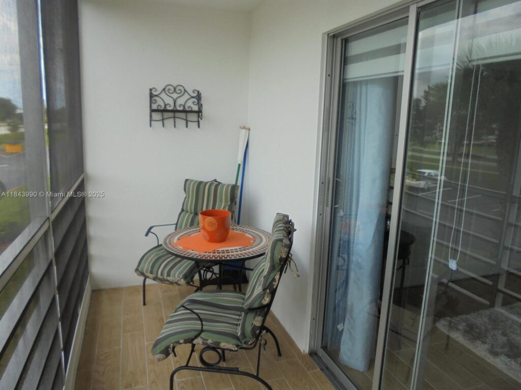 400 Brighton J # 400, Boca Raton FL 33434