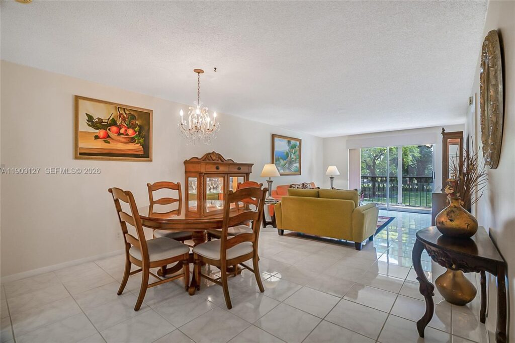 5900 NW 44th St # 202, Lauderhill FL 33319