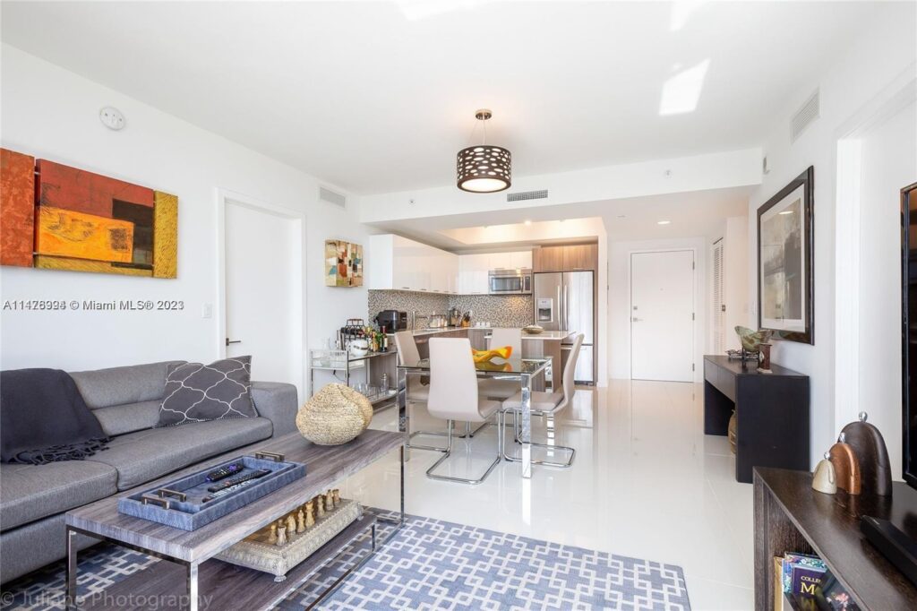 5300 NW 85th Avenue # 1409, Doral FL 33166