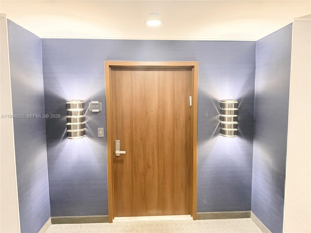 10155 Collins Ave # 906, Bal Harbour FL 33154