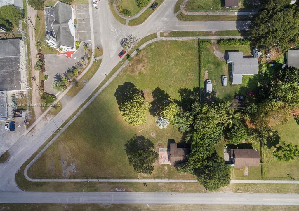 272 Street, Naranja FL 33032